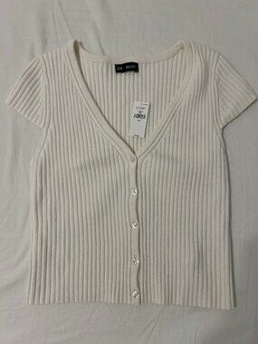 NWT GAP Cropped Rib Cardigan (white)